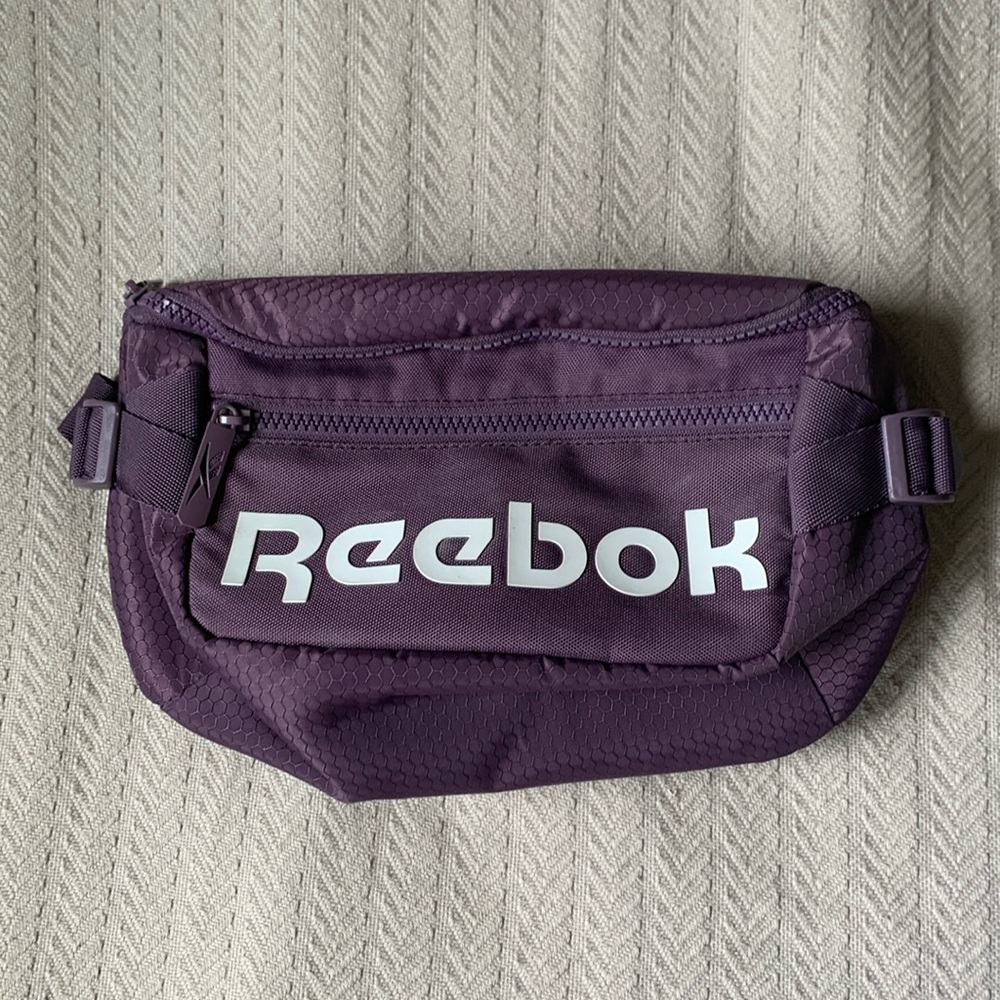 ☁️ Reebok Lavender Purple Fanny Pack ☁️